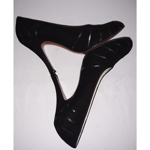 Salvatore Ferragamo Luxe (LE #73 of 150) Sz 38 1/2 MUSEUM Black on Black Pumps - Picture 3 of 10